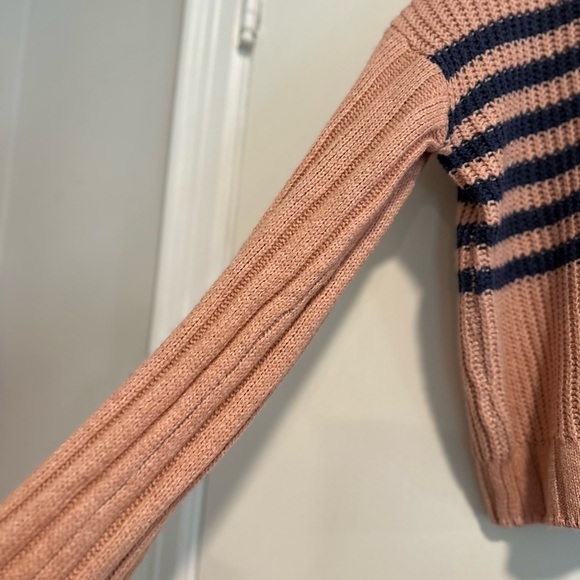NWT SO Sz:L Pink Navy Stripes Turtleneck Oversized Cropped Pullover Sweater. - Picture 8 of 9